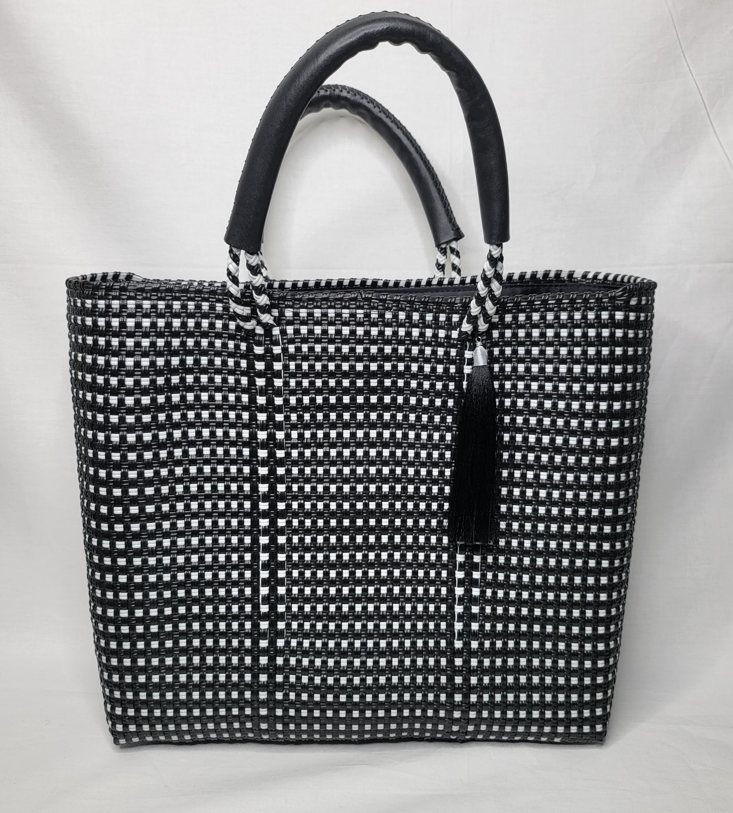 Lola Medium Bag - Black & White