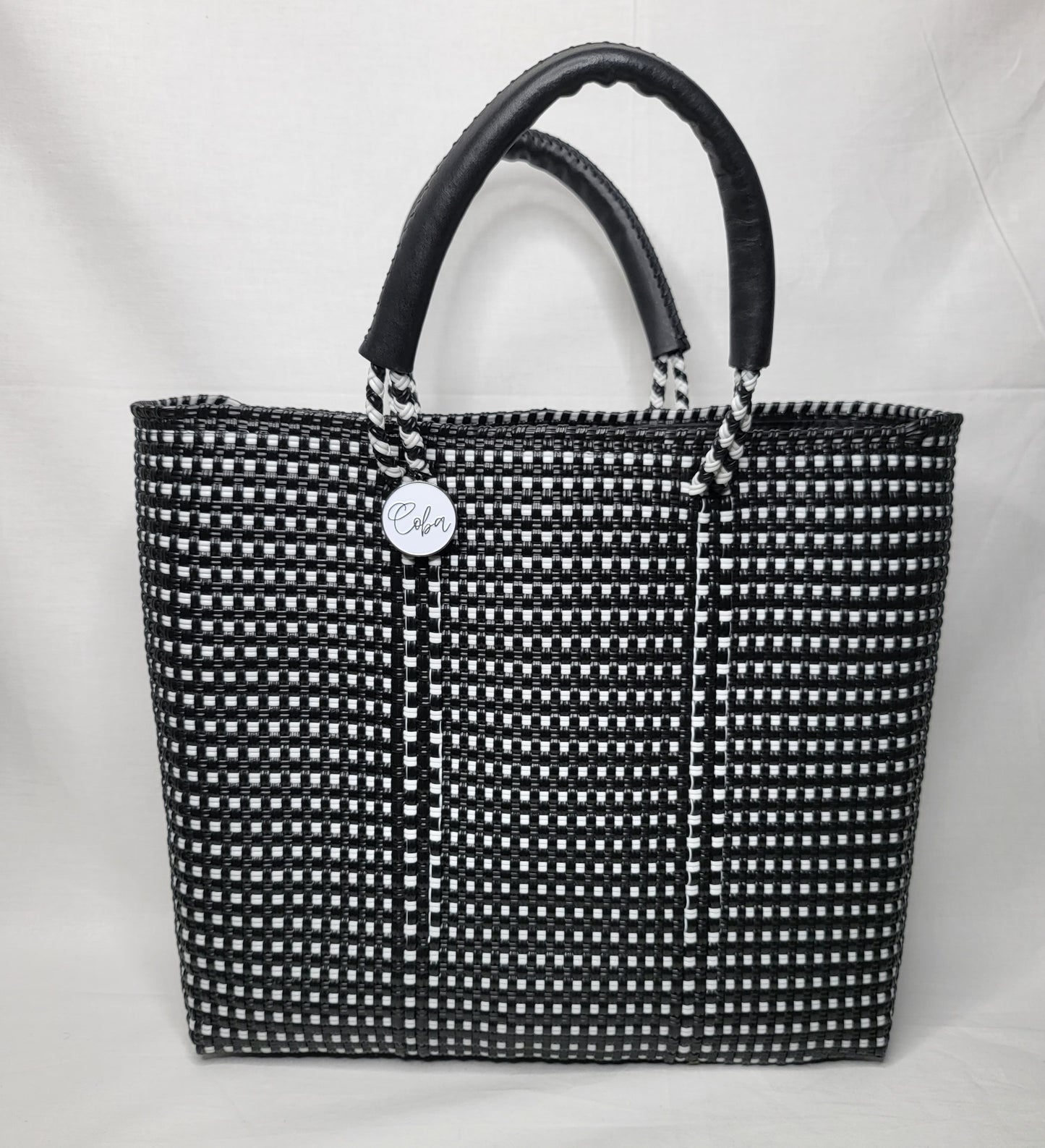 Lola Medium Bag - Black & White